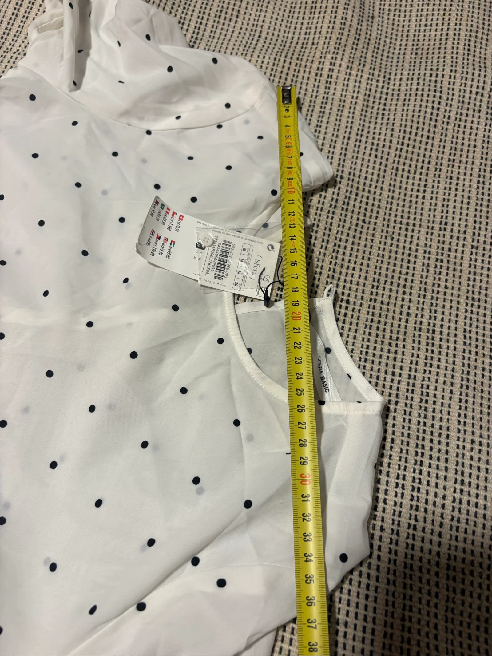 blusa sfera lunares branca preta nova com etiqueta m m2m blusa de bolinhas neufs avec etiqueta – photo 7